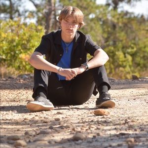 Meet your Posher, Nicholas